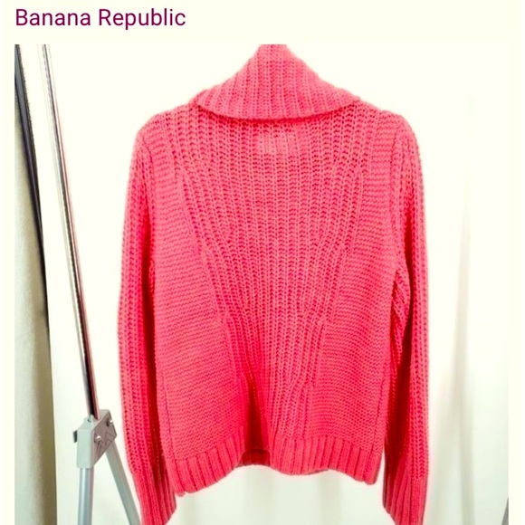 Banana republic like new pink knit turtleneck sweater sz S - Picture 2 of 2